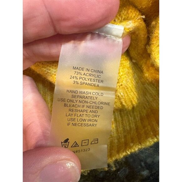 Vince Camuto Women's Gold Oversized Pullover Sweater Size S - Picture 9 of 10